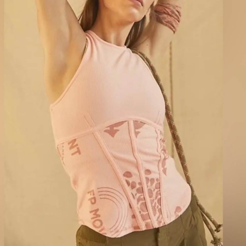 FREE PEOPLE MOVEMENT Peach Printed Headstart Corset
Tank Top Size S NWOT